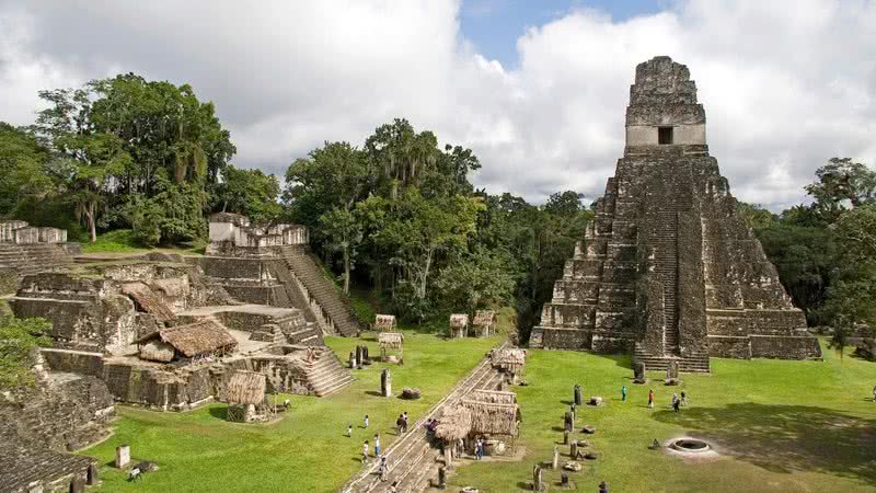 Parque Nacional do Tikal - Mundo Maya via Creative Commons