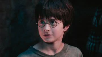 Daniel Radcliffe como Harry Potter em 'Harry Potter e a Pedra Filosofal' (2001) - Reprodução/Warner Bros.